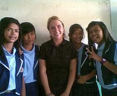 Gain teaching experience with real ESL students